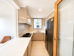 Prive (D19), Condominium #567209941